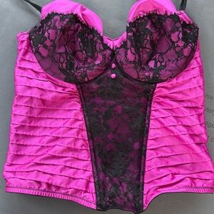 Cacique Magenta Corset